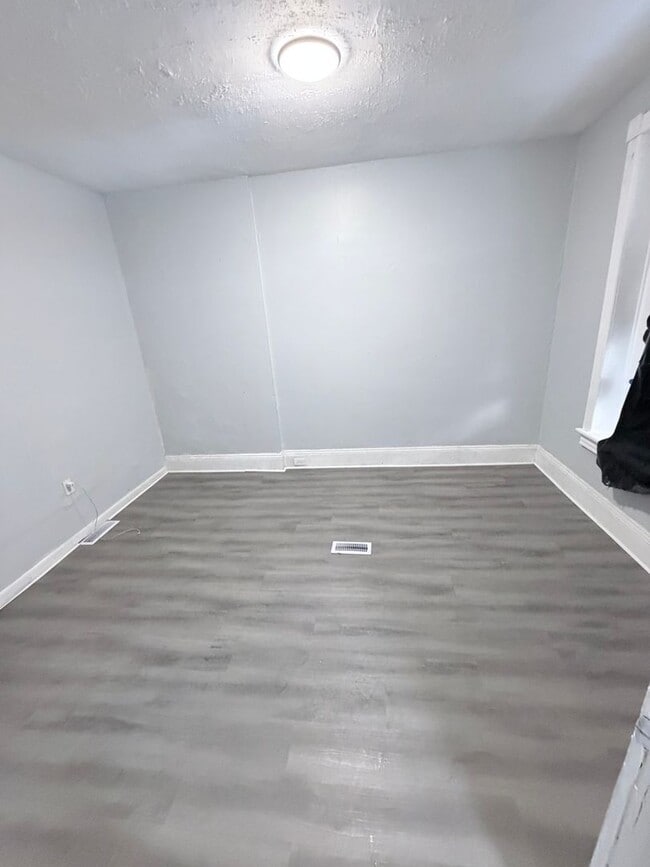 Foto del edificio - 10 Jarvis Pl