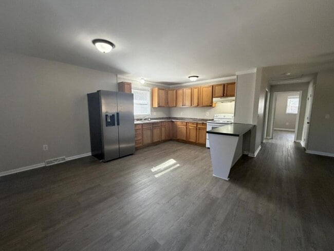 Building Photo - 150 Nature's Own Rd