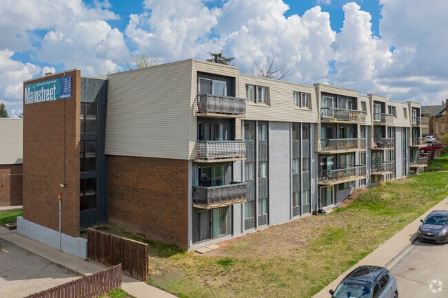 Building Photo - Bonaventure Apartments