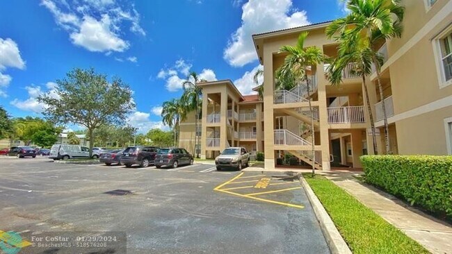 Foto del edificio - 2941 Riverside Dr