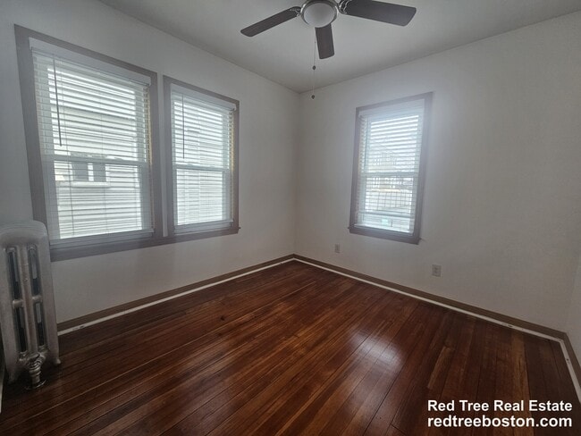 Building Photo - 96 Empire St