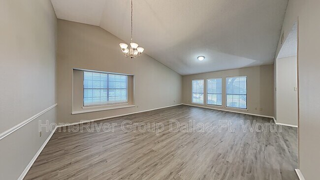 Building Photo - 7101 Christina Ln