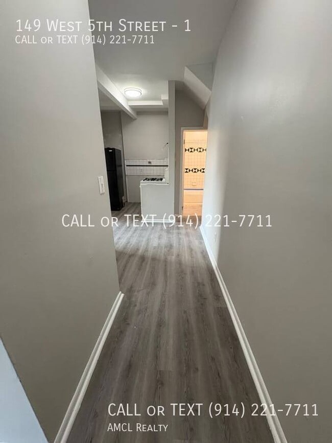 Foto del edificio - 149 W 5th St