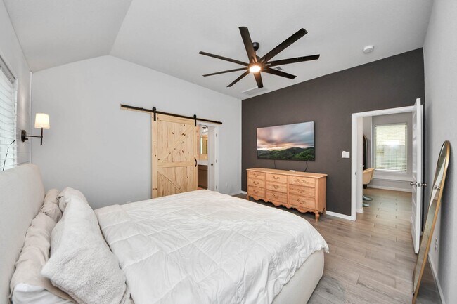 Foto del edificio - 4219 Colony Ln