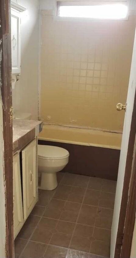 Foto del edificio - Rent this 2 Bedroom/2 Bathroom Home in GAS...