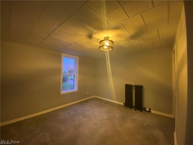 Building Photo - 30 S Middle St