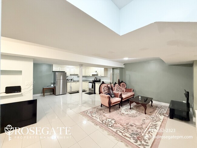 Building Photo - Cozy 2-Bedroom Basement Apartment in Markham!