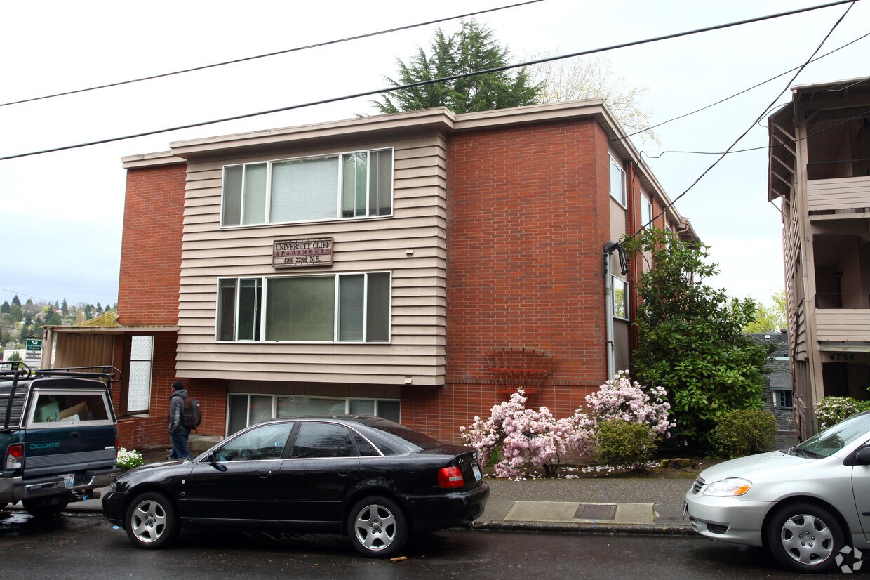 Foto del edificio - University Cliff Apartments