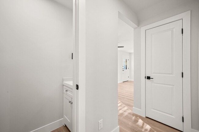 Building Photo - “Newly Remodeled 4BR Home in Prime San Antonio Location”