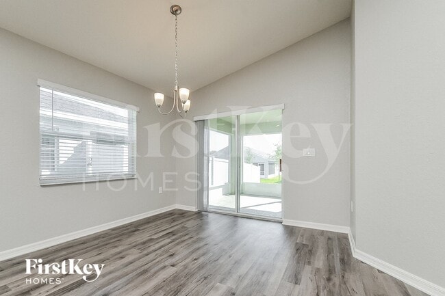 Building Photo - 851 Orleans Dr