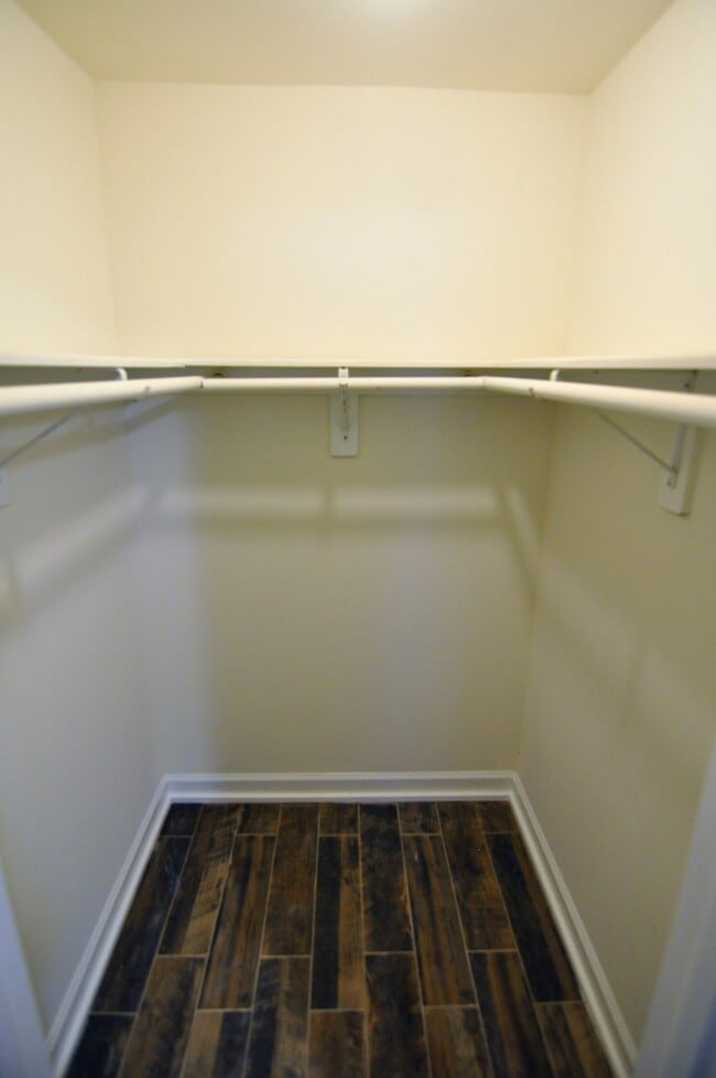 Building Photo - 722 Quebec Pl NW