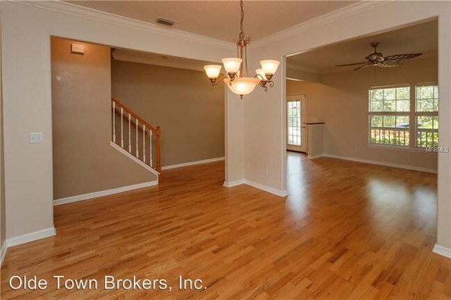 Building Photo - 3 br, 2.5 bath House - 839 Altaloma Ave
