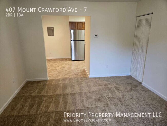 Foto del edificio - 407 Mt Crawford Ave