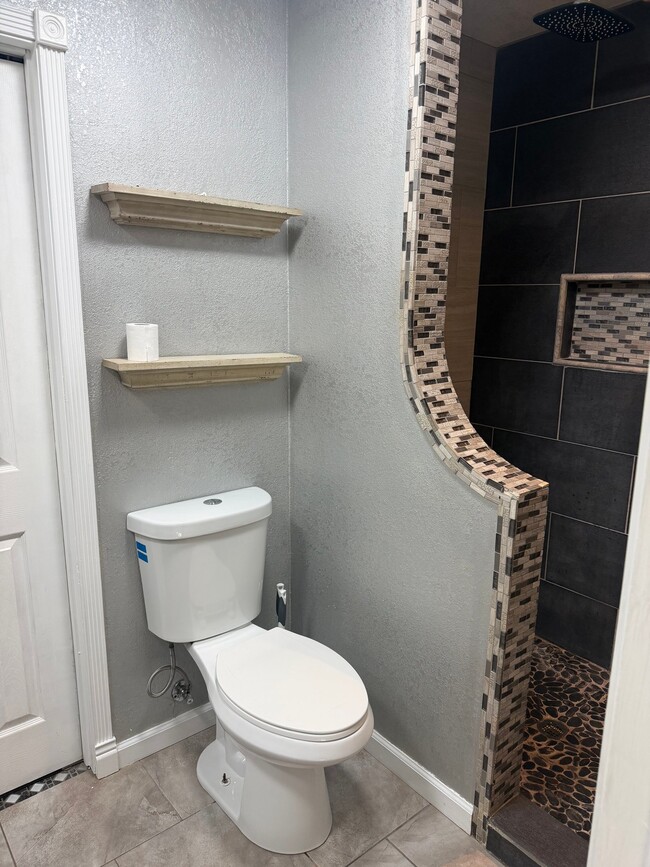 Foto del edificio - 4507 Irwin Ct