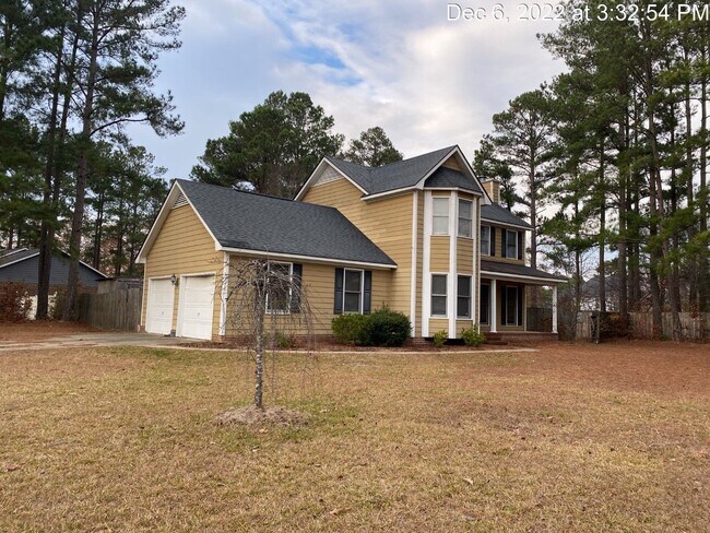 Building Photo - 3404 Grenedine Dr