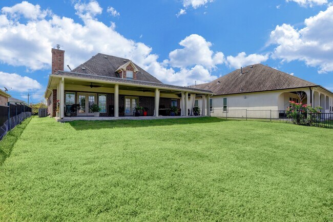 Building Photo - 307 Twin Timbers Ln