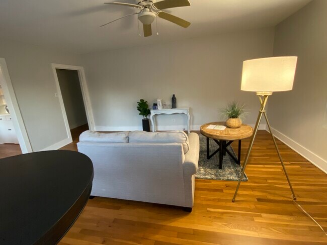 Main Living Room - 1620 Branard St
