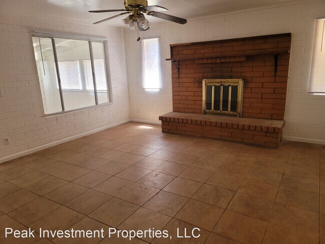 Building Photo - 3 br, 2.5 bath House - 1328 E ROESER ROAD