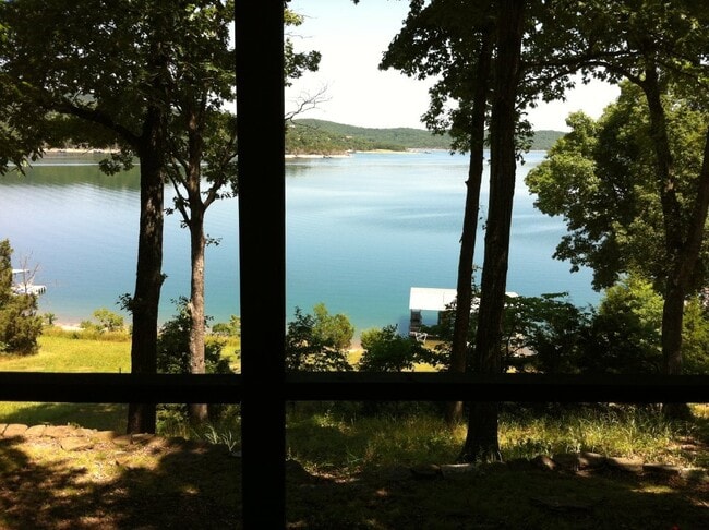 Photo - 1500sf Lake Cabin Vacation/Staycation Rental Lk House