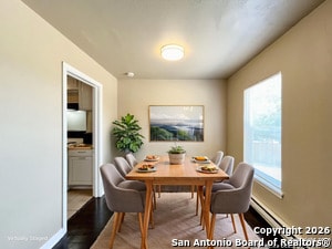 Foto del edificio - 245 Deerwood Dr