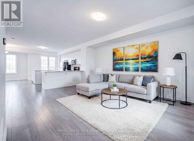 Photo du bâtiment - 3051 John McKay Blvd