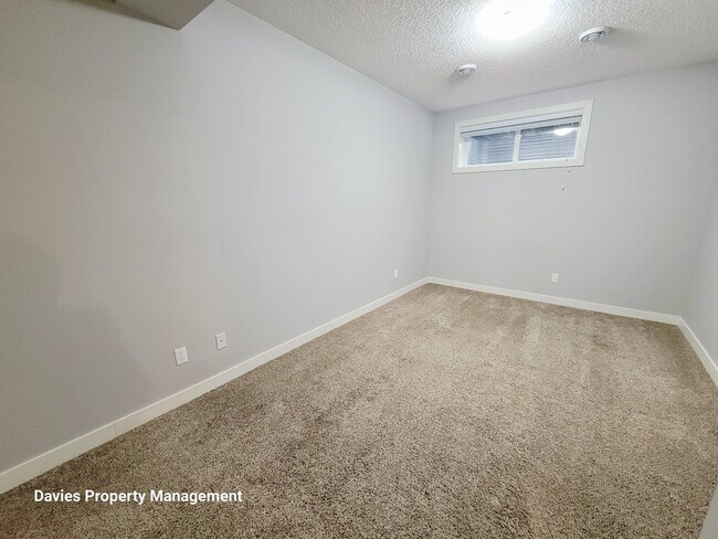 Building Photo - 6762 Elston Ln NW