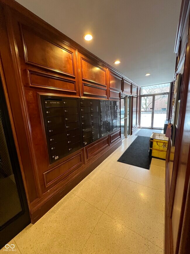 Foto del edificio - 3965 N Meridian St