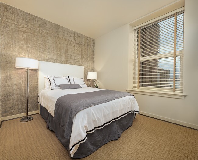 The Cobb Apartments Seattle, WA