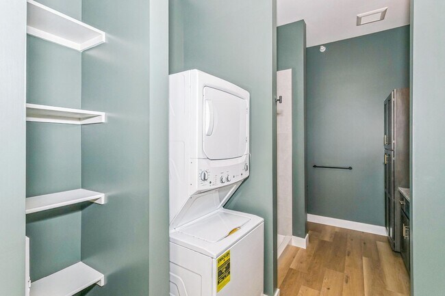 Foto del edificio - Brand New Apartments Available Now! Get $1000 credit towards rent and/or monthly fees!