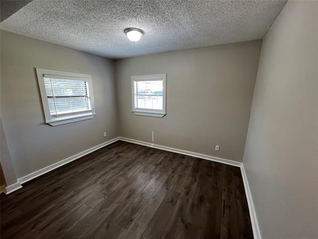 Building Photo - 4150 Lawnview Ave