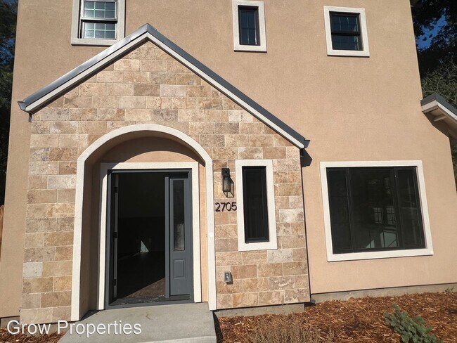 Foto del edificio - 2 br, 2.5 bath House - 2705 Swanston Oak Lane