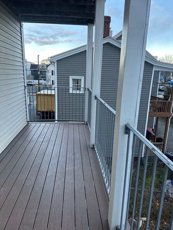 Foto del edificio - 347 Summer St