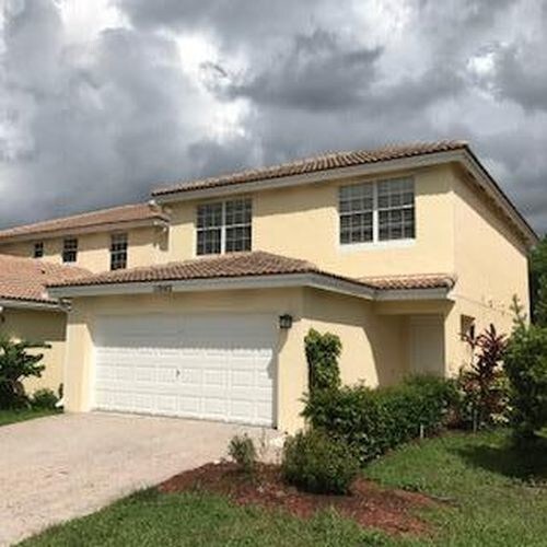 Foto principal - 11942 Donlin Dr