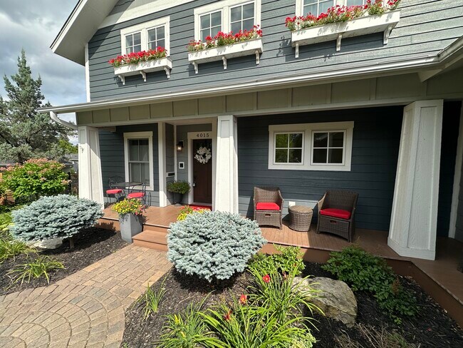 Foto del edificio - 4015 Wood End Dr