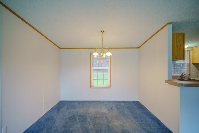 Foto del edificio - 2174 Clover Hill Rd