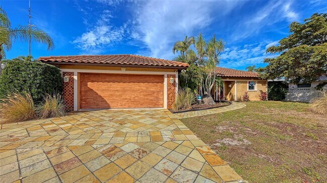 Foto del edificio - 4216 Plumosa Terrace