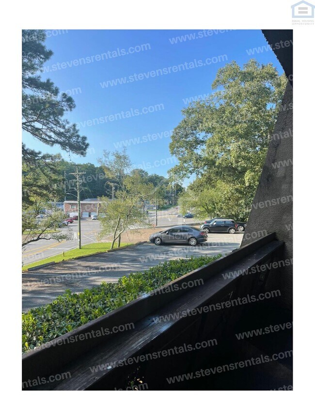 Foto del edificio - 915 S Seminole Dr