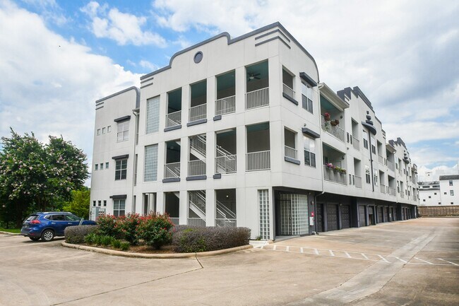 Building Photo - 1441 East St