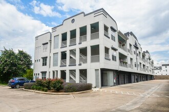 Building Photo - 1441 East St