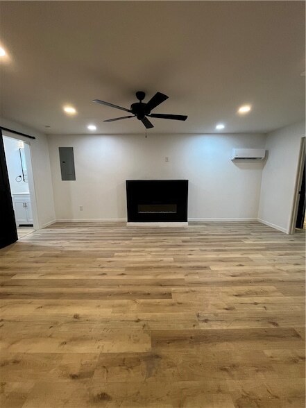 Foto del edificio - 1242 Indiana Ave