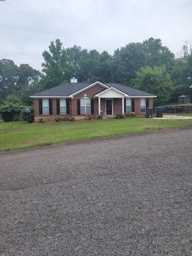 Building Photo - 1012 Cedarview Cir