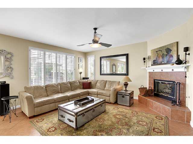 Building Photo - 609 El Portal Dr
