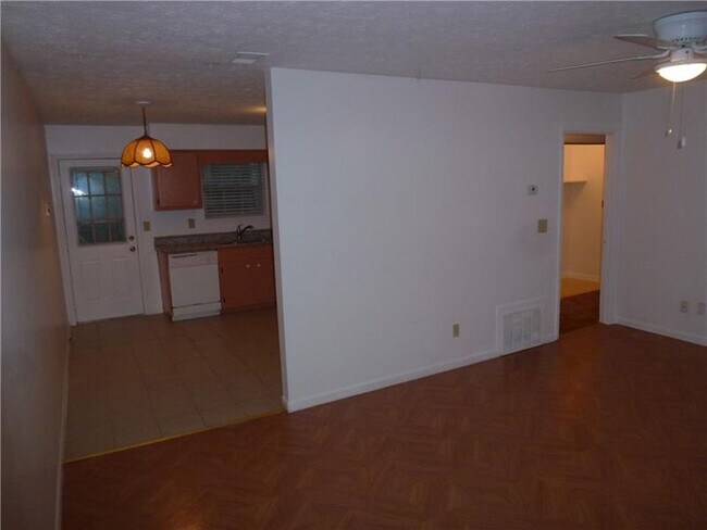 181 Paper Mill Rd Lawrenceville Ga 30046 House For Rent In Lawrenceville Ga Apartments Com