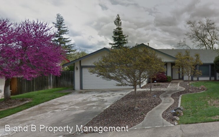 Primary Photo - 3 br, 2 bath House - 104 Pioneer Drive