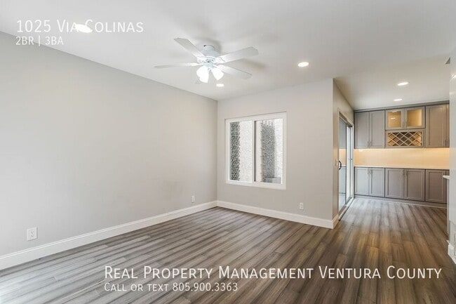 Building Photo - 1025 Via Colinas