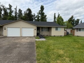 Building Photo - 4847 Elderberry Loop