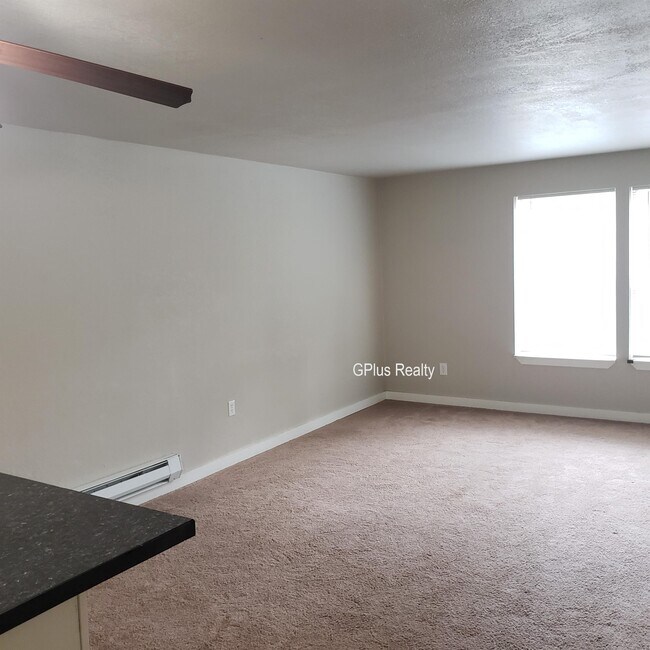 Foto del edificio - 12705 48th Ave NE