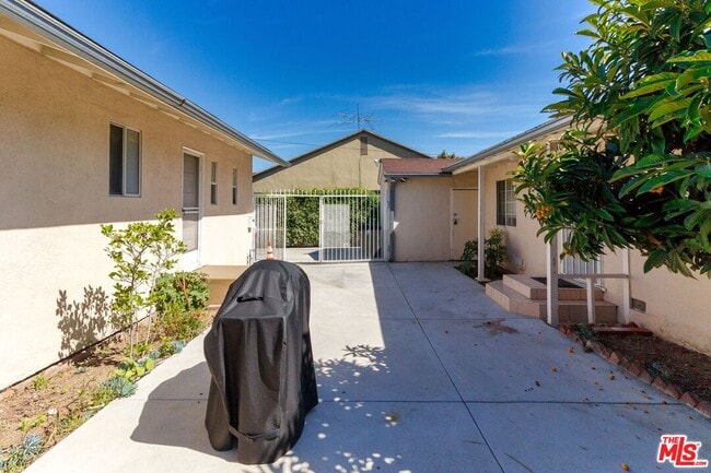 Building Photo - 138 S Madison Ave