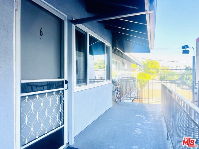 Foto del edificio - 1132 Alameda Ave