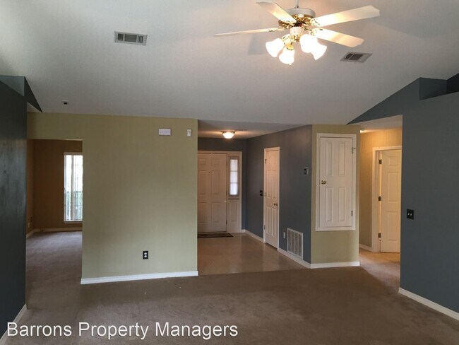 Building Photo - 4 br, 3 bath House - 9137 Daytona Drive